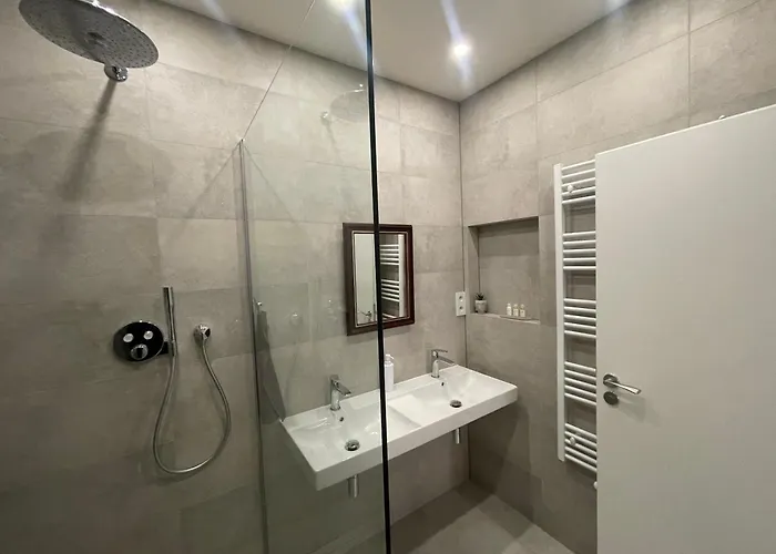 1room In Family Barrandov *