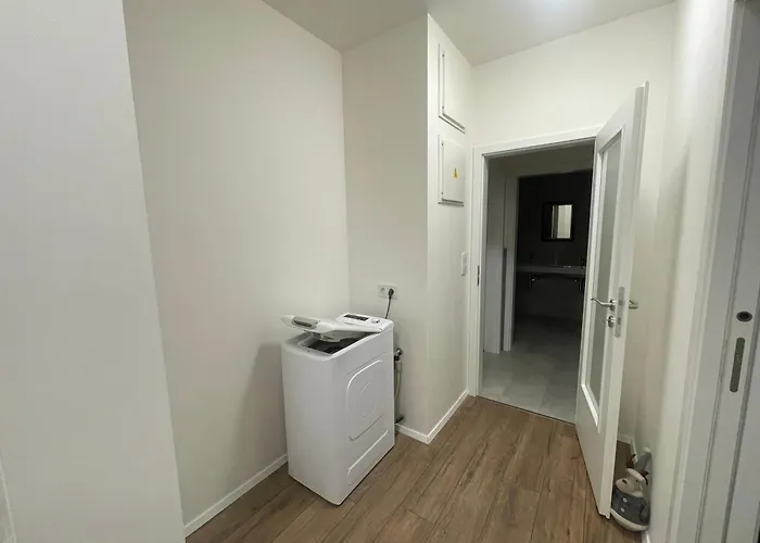 1Room In Family Apartment Barrandov Rum i privatbostad *